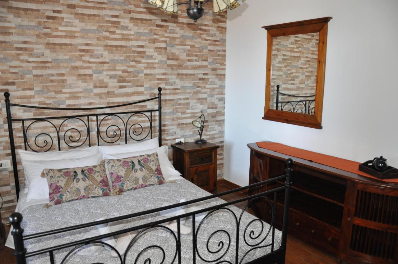 Oasis Hill Икод де лос Винос Екстериор снимка